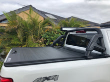 Load image into Gallery viewer, Isuzu D-max (2012-2019) Lockable Roller Ute Tray Cover