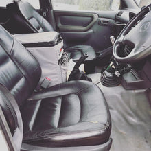 Load image into Gallery viewer, Seat adapter kit to suit 100/105 Series Toyota Landcruiser