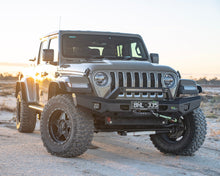 Load image into Gallery viewer, Jeep Gladiator JT & Wrangler JL Ironman Raid Bull Bar & Lights Kit