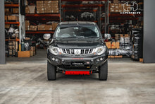 Load image into Gallery viewer, Mitsubishi Triton (2015-2018) Hamer 4x4 King series bull bar for MQ