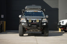 Load image into Gallery viewer, Toyota LandCruiser (2003-2009) Hamer 4x4 King series plus bull bar for Prado 120 Series