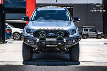 Load image into Gallery viewer, Ford Everest (2015-2022) Hamer 4x4 King series bull bar
