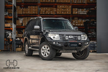 Load image into Gallery viewer, Mitsubishi Pajero (2006 to 2021) Hamer King Series Bull Bar