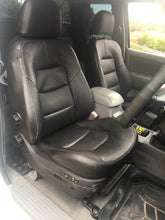 Load image into Gallery viewer, Seat adapter kit to suit N70 Hilux (2005-2015)