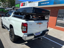 Load image into Gallery viewer, Mitsubishi Triton (2014-2019) MQ Lockable Roller Ute Tray Cover