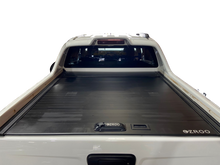 Load image into Gallery viewer, Holden Colorado (2014+) Z71 Lockable Roller Ute Tray Cover