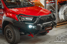 Load image into Gallery viewer, Toyota Hilux GR 2023 onwards Hamer 4x4 King Series Plus Bullbar