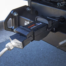 Load image into Gallery viewer, CURT Echo - Bluetooth Brake Controller (12V / Pin 2)
