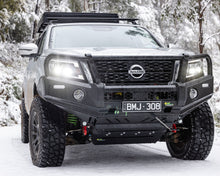 Load image into Gallery viewer, Nissan Navara NP300 (21-25) Ironman Deluxe Bull Bar &amp; Loom Kit
