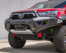 Load image into Gallery viewer, Toyota HiLux Rogue (22-25) Ironman Raid Bull Bar &amp; Lights Kit
