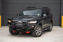Load image into Gallery viewer, Toyota LandCruiser (2021-Present) Hamer 4x4 King series Plus bull bar for 300 Series

