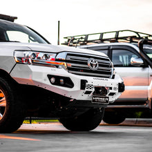 Load image into Gallery viewer, Toyota LandCruiser 200 series (2015-2020) Hamer 4x4 King Series Bullbar
