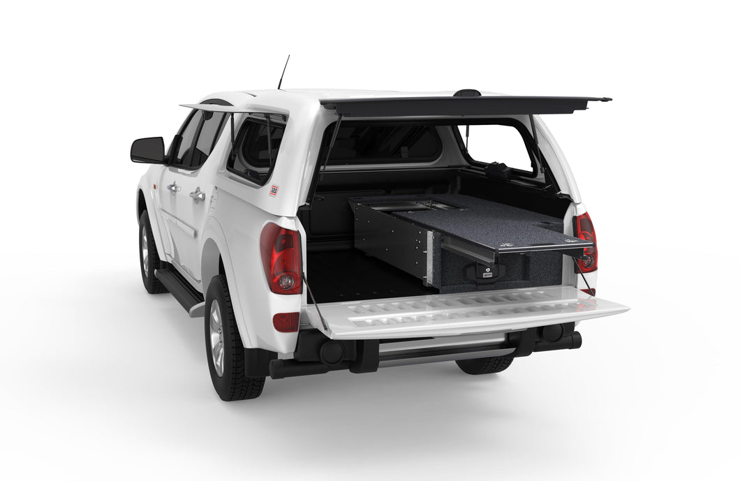 Mitsubishi Triton (10/2009-02/2015) 4WD Interiors Single Drawer with Roller Top