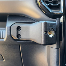 Load image into Gallery viewer, Ford Ranger Super Duty (2025-2028) IDMS Dash Mount – UHF / Quad Lock / Universal
